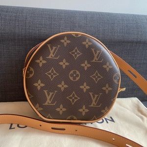 Louis Vuitton BOITE CHAPEAU SOUPLE PM